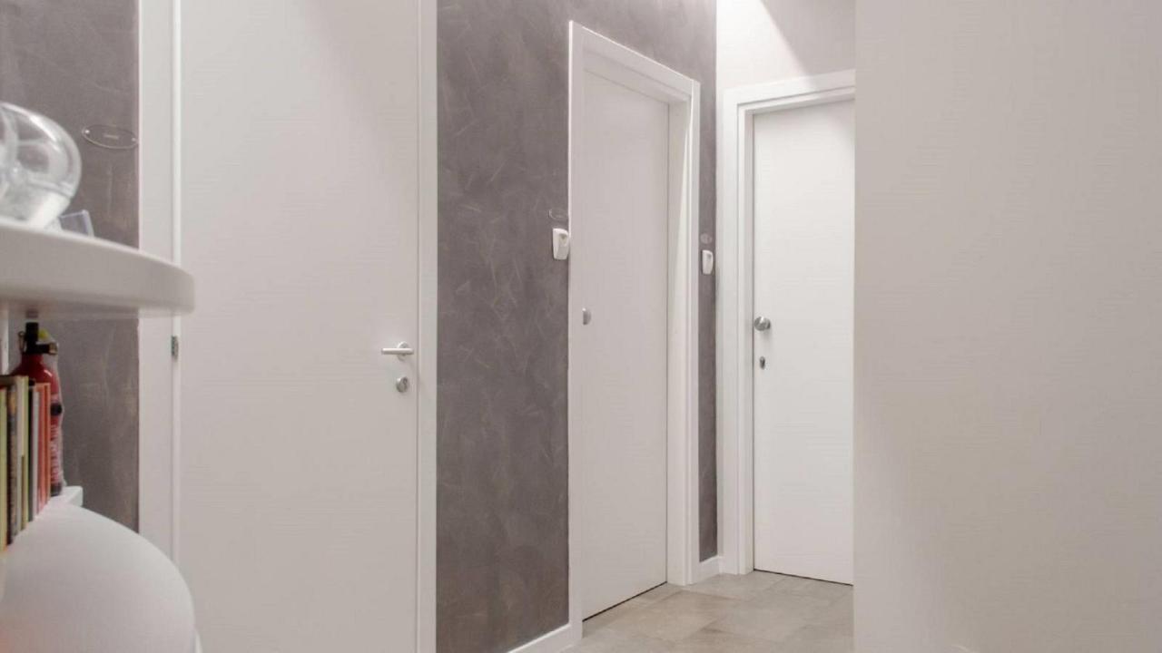 Interno 1 Ciampino Roma Luxury Apartment Con Balcone Buitenkant foto