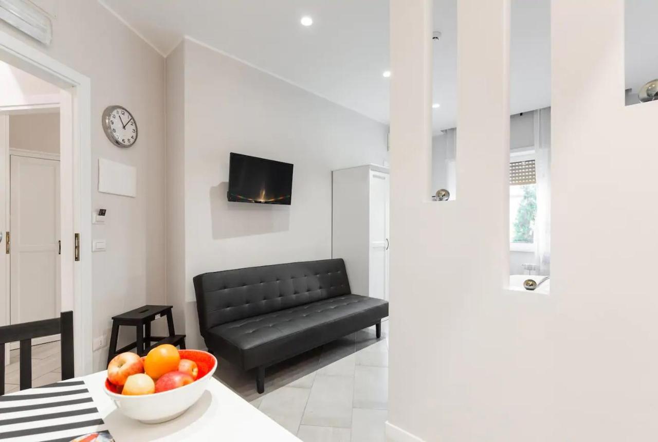 Interno 1 Ciampino Roma Luxury Apartment Con Balcone Buitenkant foto
